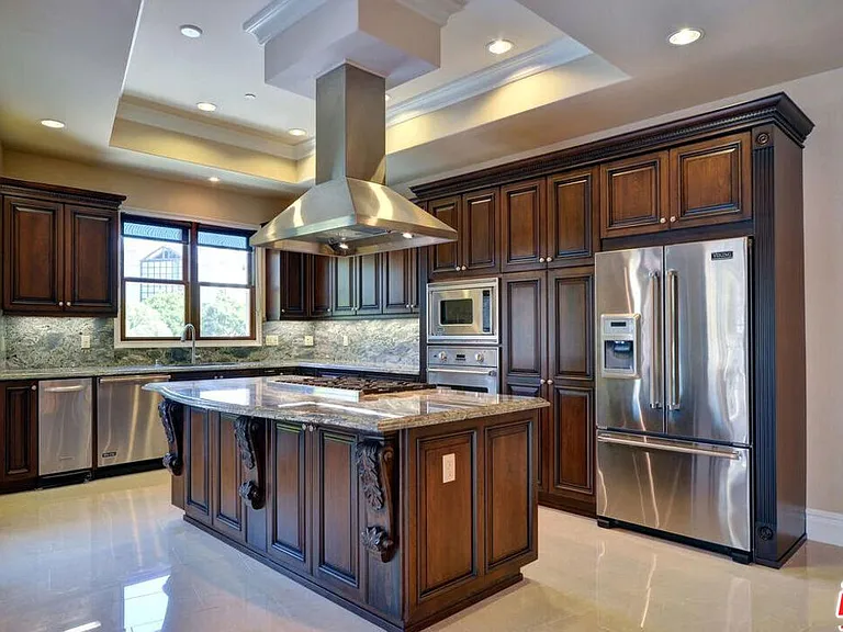 10830 W Massachusetts Ave #201 — Photo 6