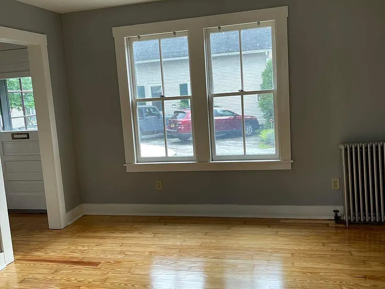 184 Elm St #4 — Photo 4