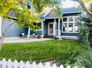 381 Lodgewood Ln, Lafayette, CO 80026