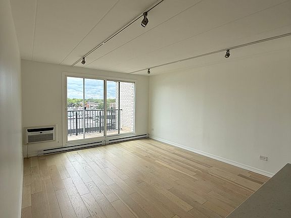 2nd image of 9128 Terrace Dr #6I