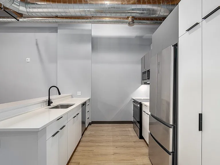 Box Board Lofts — Photo 30