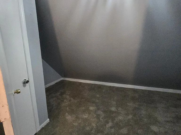 19 Wood Ave #2 — Photo 10
