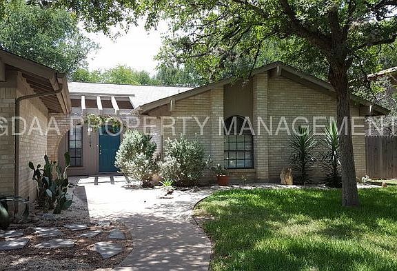 2nd image of 1104 Lime Rock Dr
