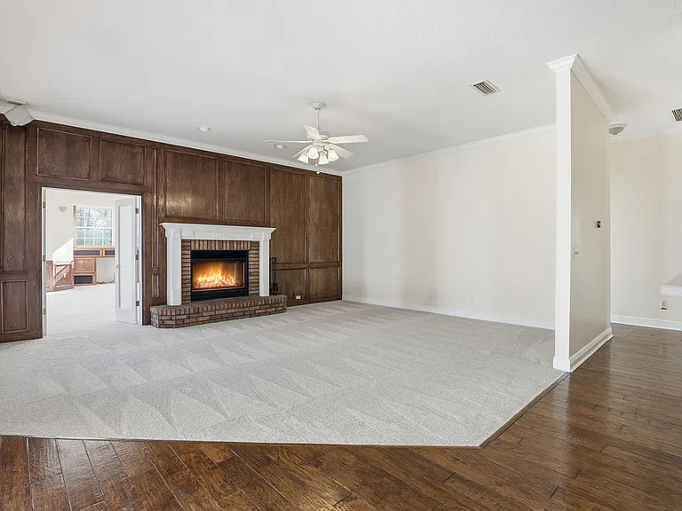14313 NW 60th Ave — Photo 24