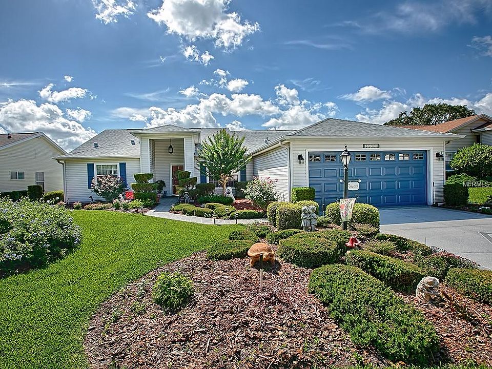 1st image of 25332 Crestwater Dr