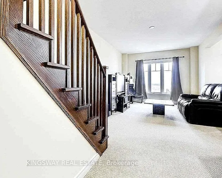 7 Lakelawn Rd #5 — Photo 15