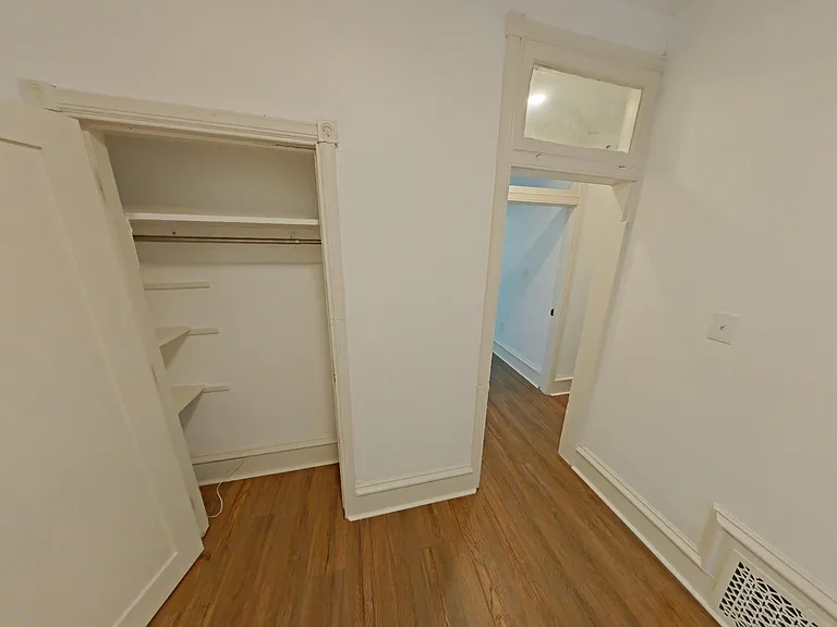 3922 Terrace St #3 — Photo 4