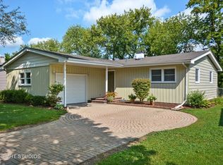 1224 Jewel Ave, St Charles, IL 60174
