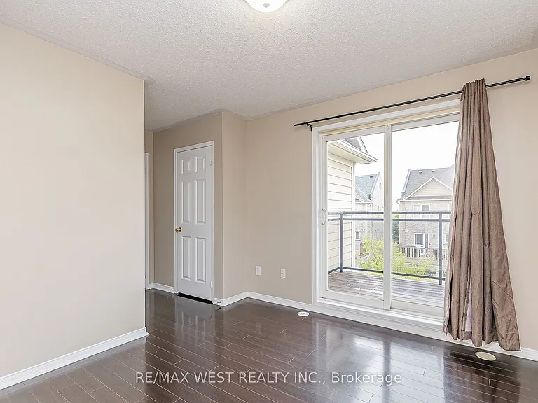 4975 Southampton Dr #218 — Photo 30