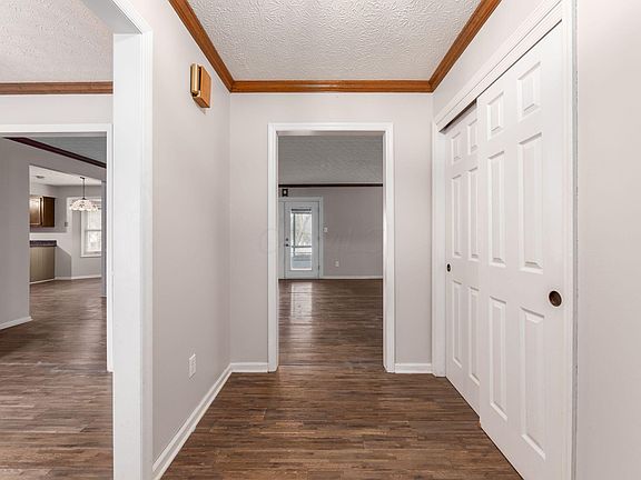 5th image of 6087 Catawba Dr