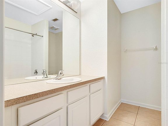 5th image of 1131 Pepperdine Ln