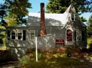 15 Dewey St, North Andover, MA 01845