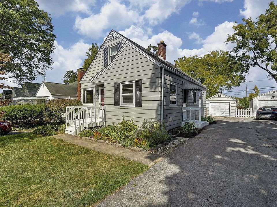 1st image of 208 Leland Ave