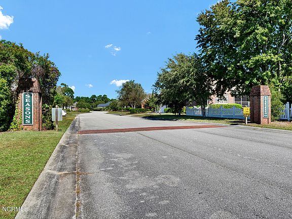 3rd image of 3800 Verdura Drive