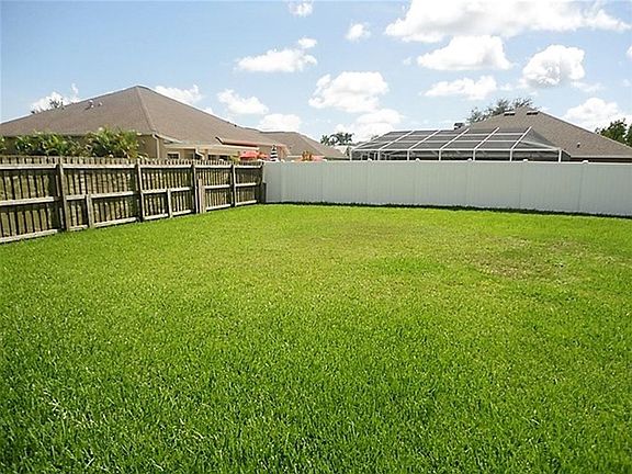 4th image of 4404 Tina Ln