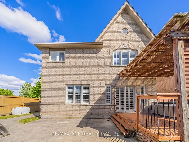 86 Treasure Dr #MAIN — Photo 46