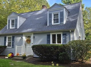 319 Taunton St, Wrentham, MA 02093