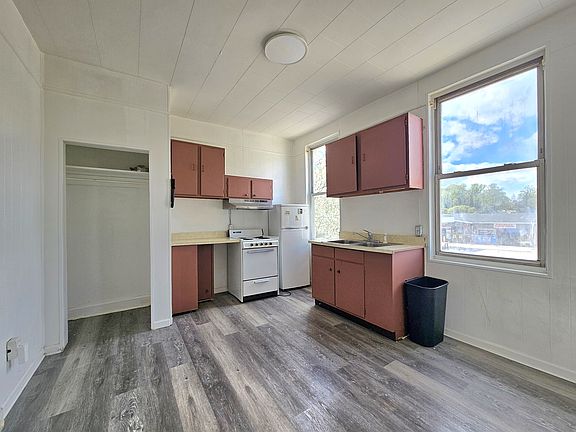 4th image of 6319 Belair Rd #E