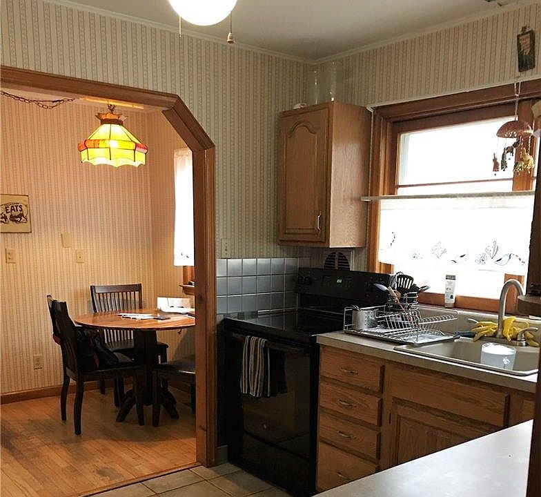 21 Candle Hill Rd, New Fairfield, CT 06812 Zillow