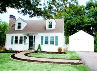 3625 NE Bentley Cir, Kansas City, MO 64116