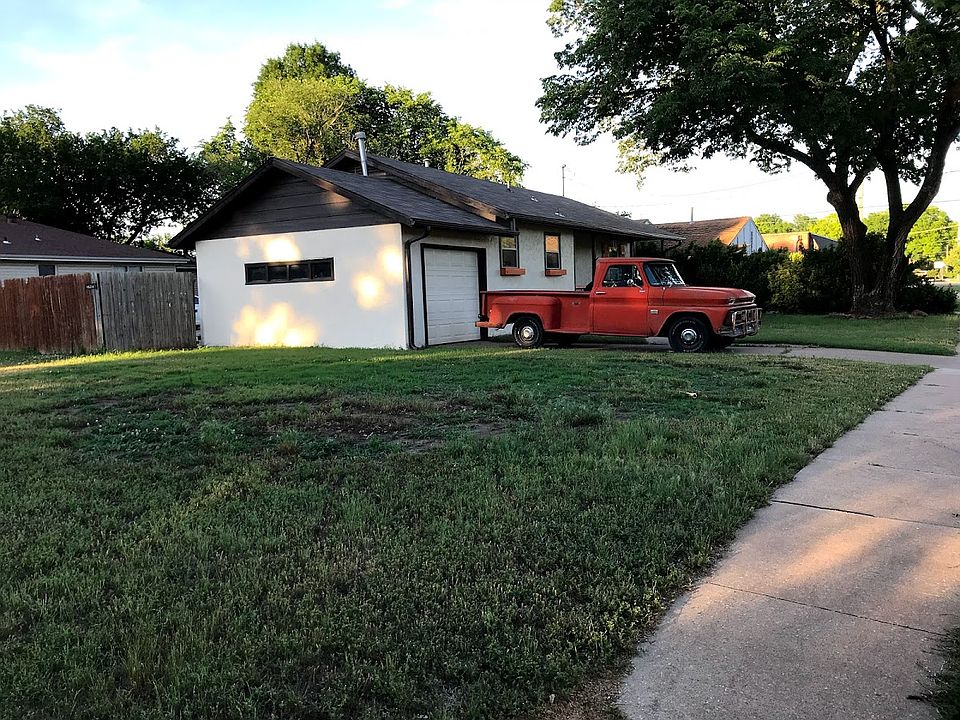 2nd image of 1624 W 9th Ave