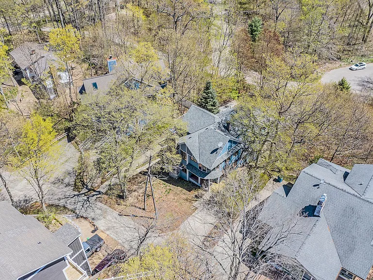 4697 Indianapolis Ave — Photo 24