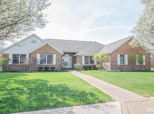 8177 Greencrest Dr, Newburgh, IN 47630