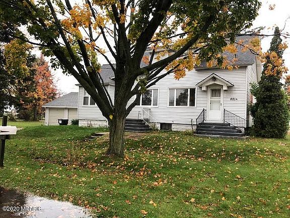 2nd image of 801 W Loomis St