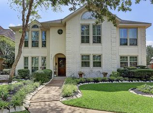3410 Mesquite Dr, Sugar Land, TX 77479