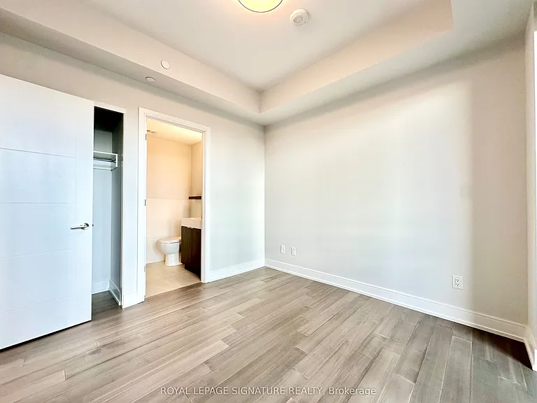 664 Spadina Ave #701 — Photo 16