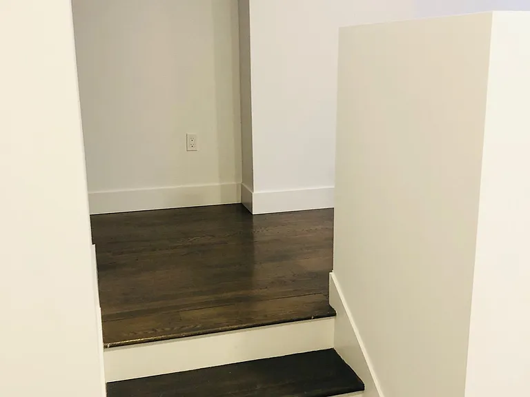 20 Phillips St — Photo 5