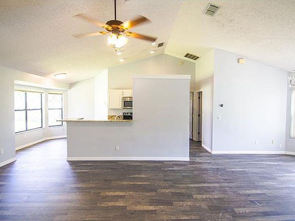 3rd image of 9525 Trulock Ct