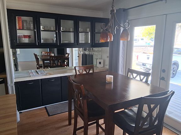 4th image of 5699 Halifax Ln