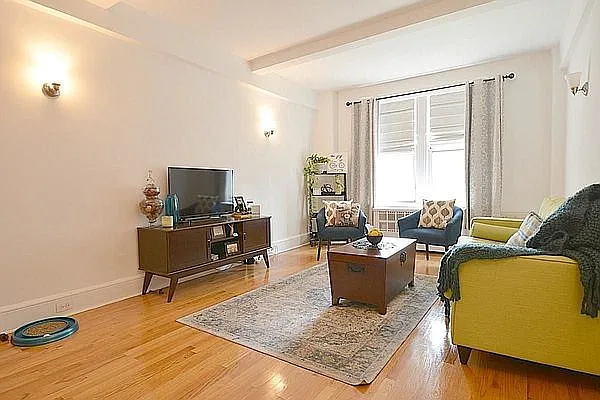 Rented by Compass | media 8