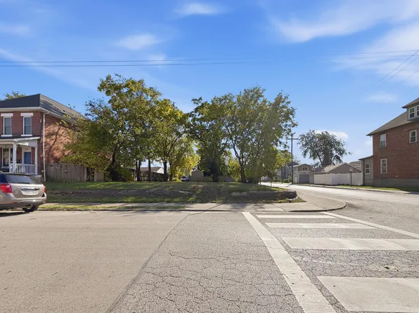 825-827 Bellows Ave, Columbus, OH 43223