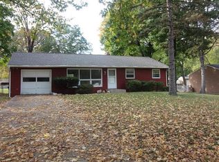 62 Irene Dr, Ballwin, MO 63011