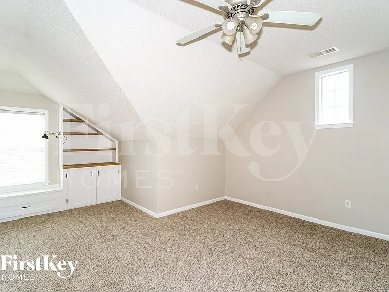 4946 Indian Walk Ln — Photo 11