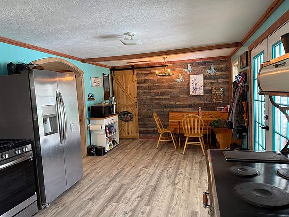 5th image of 1212 Gayler St