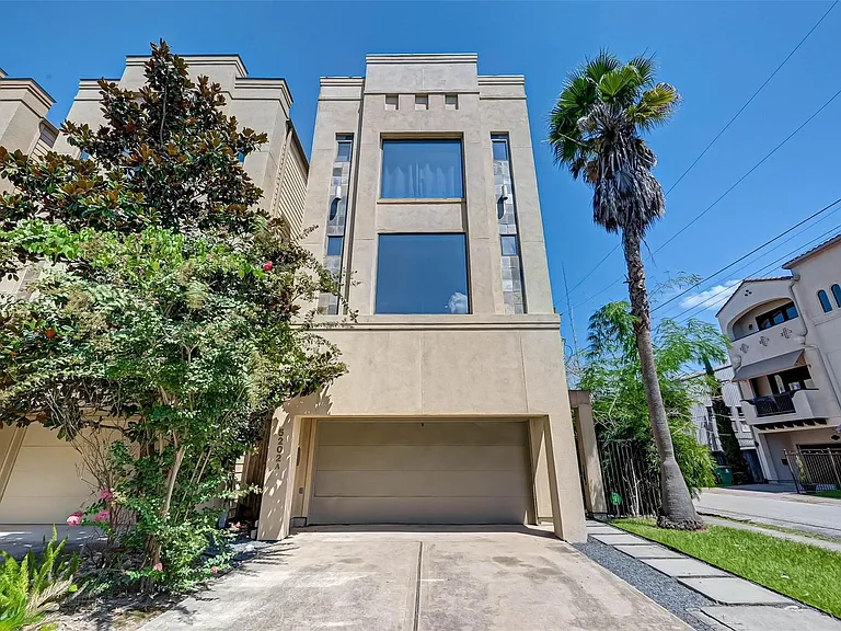 5202 Rose St #A — Photo 2