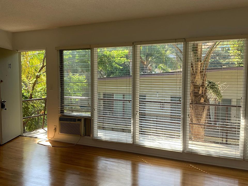 1st image of 3815 Los Feliz Blvd