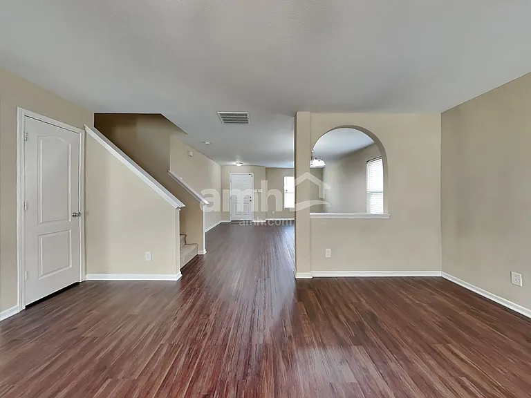 1320 Perga Ct — Photo 9