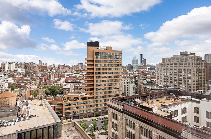 2nd image of 246 Spring St #1602