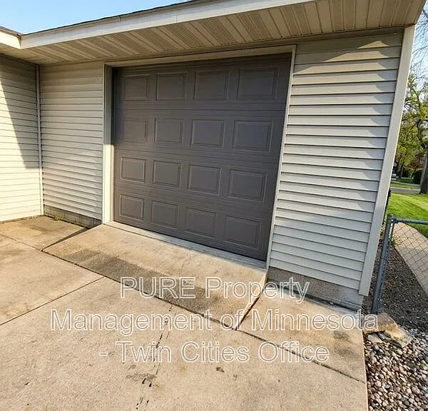 2299 Randy Ave — Photo 17