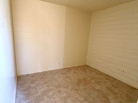 5th image of 1693 Villa Ave #F4