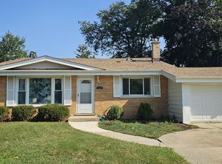 163 Windsor Ave, Wood Dale, IL 60191