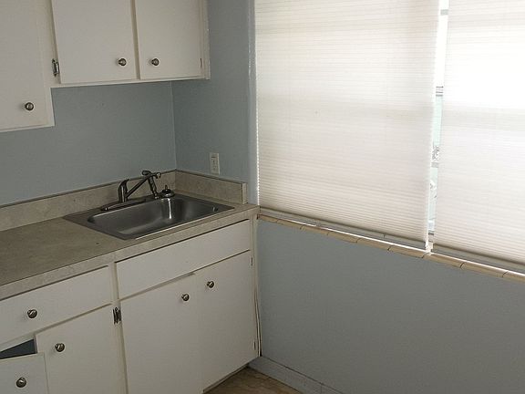 3rd image of 950 George W Engram Blvd APT 1