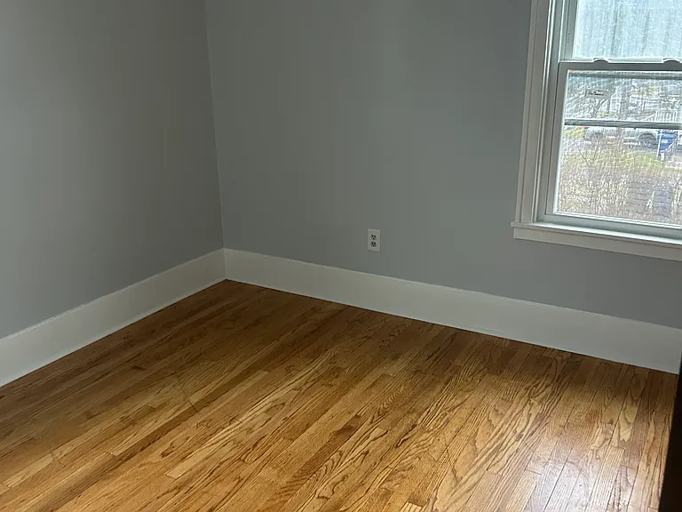 124-26 Woodruff Ave #126 — Photo 7
