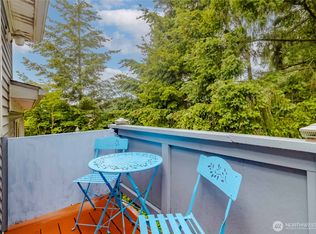 4003 Flora Dr, Fircrest, WA 98466