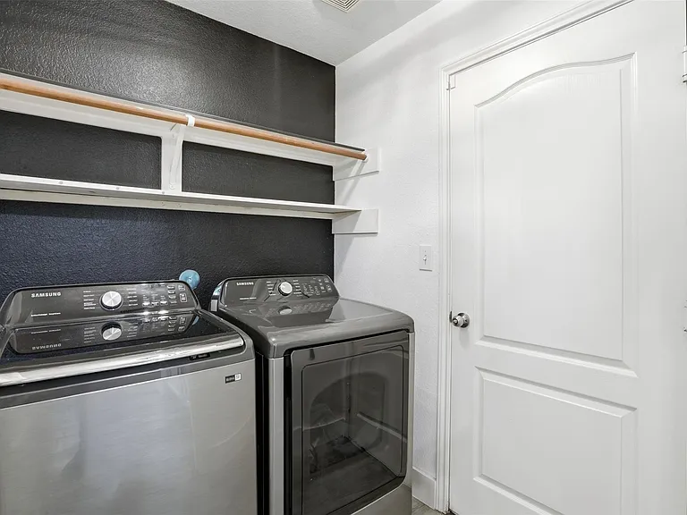 14410 Long Meadow Dr — Photo 20