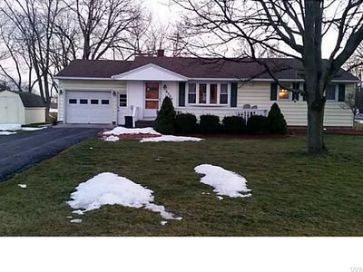 6356 Sherman Dr, Lockport, NY, 14094